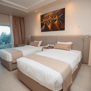 Elite Sea View Room